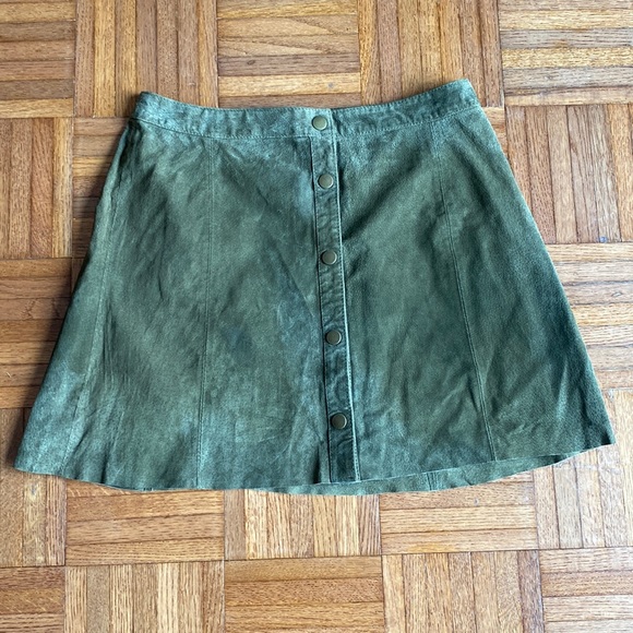 Forever 21 mini genuine suede skirt - Picture 1 of 4